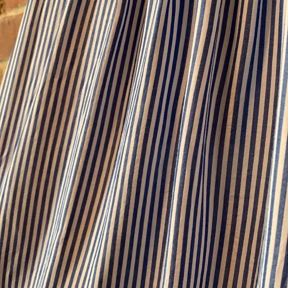 The Softest high neck ruffled sleeveless blouse with stripes and ruffles LOFT MP - Picture 6 of 7